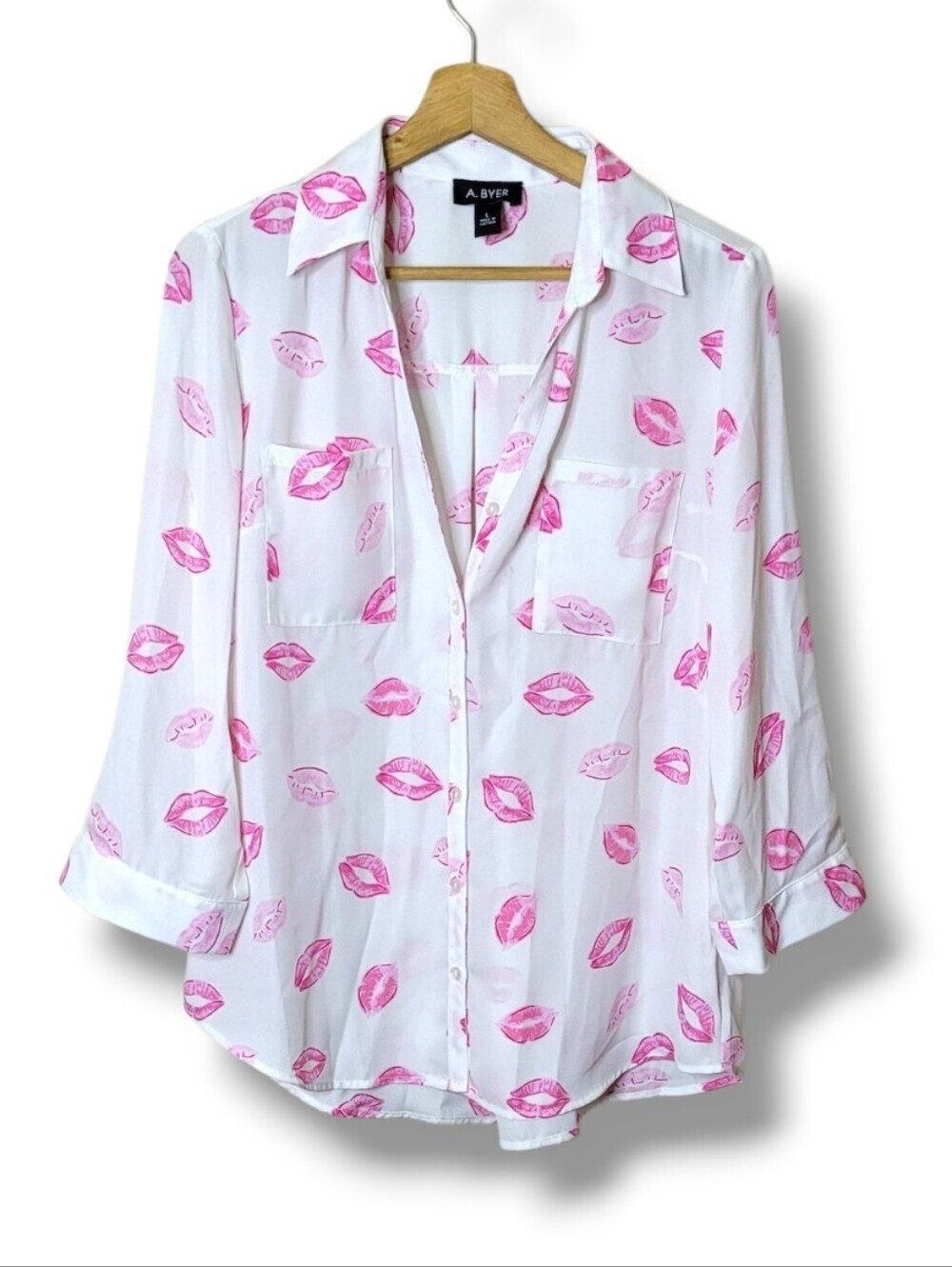 A. Byer Lip Print Kiss Shirt Size Large